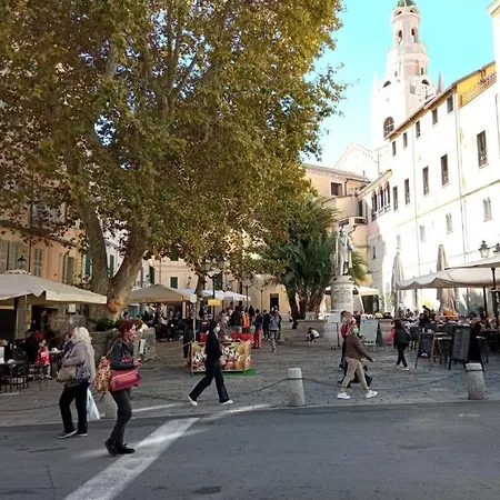 Апартаменты Antica Piazzetta Санремо